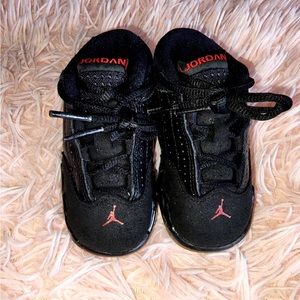 Like new originals Jordan size 5.5